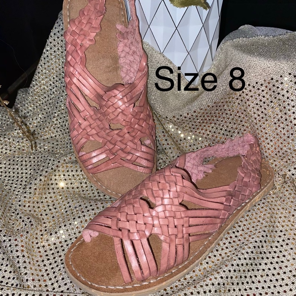 Huaraches - Picture 11 of 16